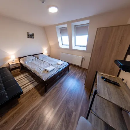 Megallo Wellness Panzio 3* Palhaza