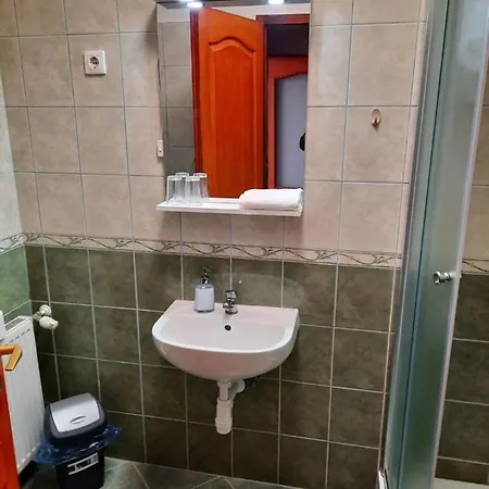 Pensjonat Megallo Wellness Panzio 3*