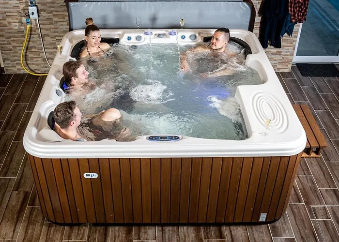 Megallo Wellness Panzio Palhaza