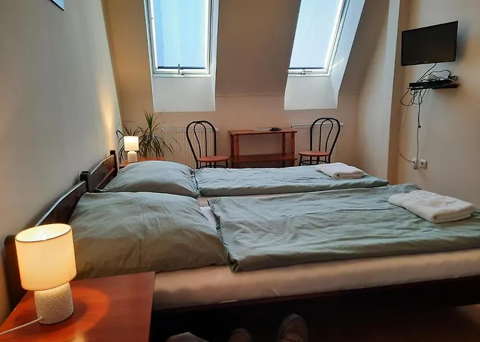 Megallo Wellness Panzio Konukevi Palhaza