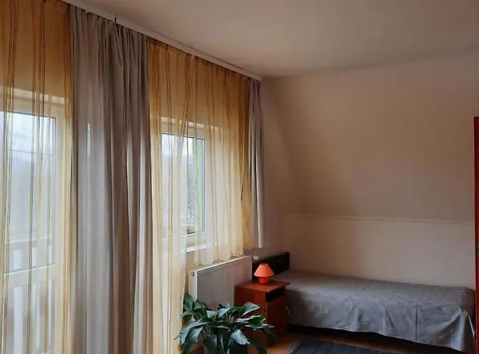 Megallo Wellness Panzio Konukevi